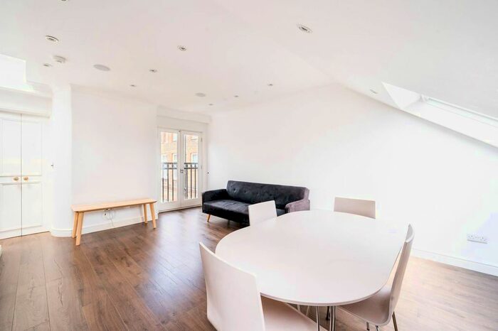 1 Bedroom Flat To Rent In Beryl Road, Barons Court, London, W6
