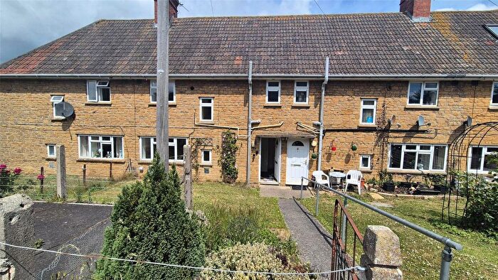 3 Bedroom Terraced House For Sale In Hyde Road, Montacute, Somerset, TA15