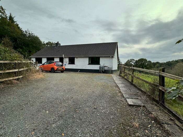 3 Bedroom Smallholding For Sale In Llansadwrn, Llanwrda, SA19