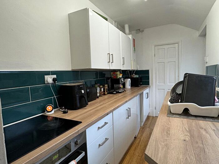 3 Bedroom Terraced House To Rent In Cosy Bedroom House // /, LN5