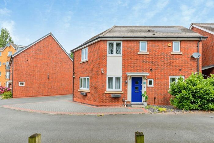 3 Bedroom Detached House For Sale In Tipton Way, Coventry, West Midlands, CV2