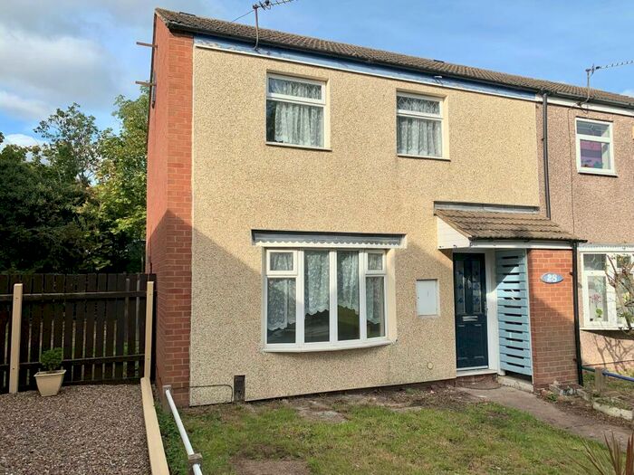 3 Bedroom Terraced House To Rent In Wilkins Gardens, Clifton, NG11