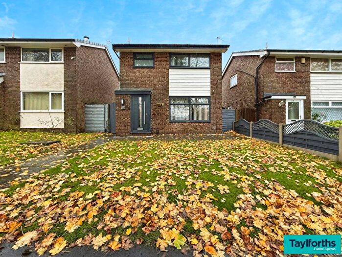 3 Bedroom Detached House For Sale In Tiverton Close, Fulwood, PR2