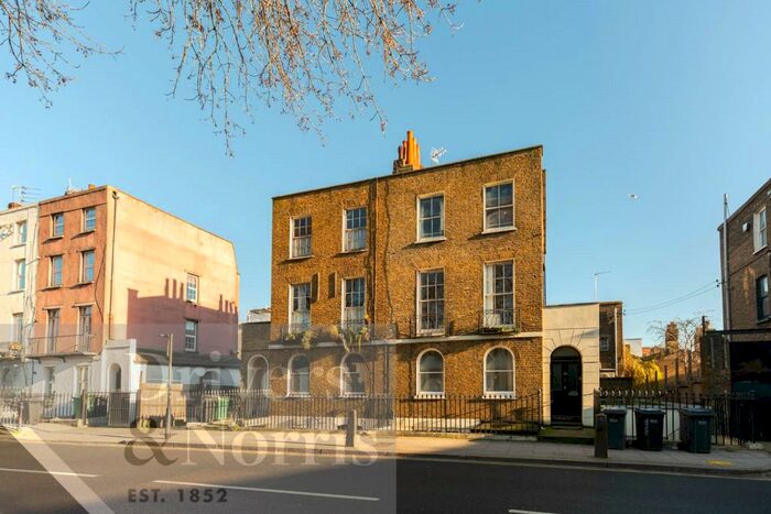 4 Bedroom Apartment To Rent In Camden Street, Camden, London, NW1