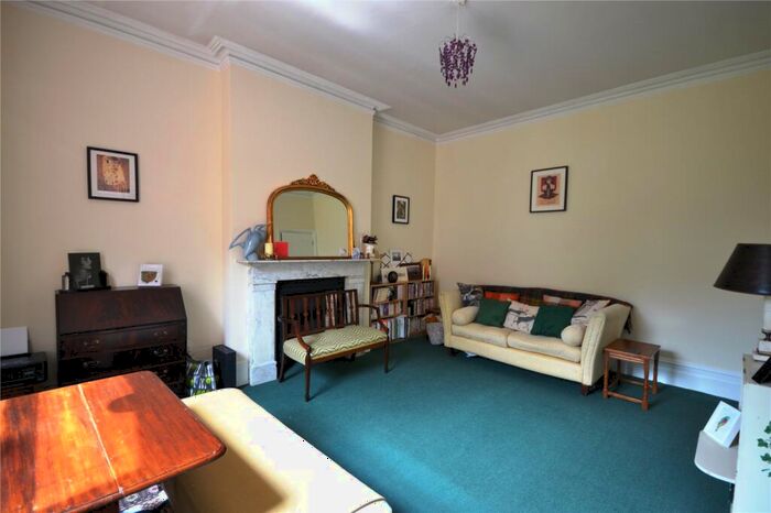 2 Bedroom Apartment To Rent In Cecile Park, Crouch End, N8