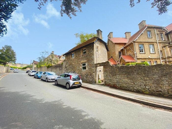1 Bedroom Cottage For Sale In Weston - Lucklands Road, BA1