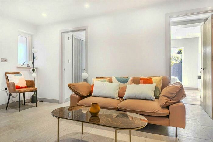 4 Bedroom House To Rent In Friars Mead, Cubitt Town, E14