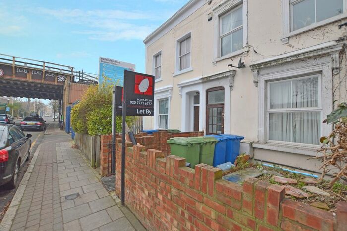 1 Bedroom Flat To Rent In Bellenden Road, London, SE15