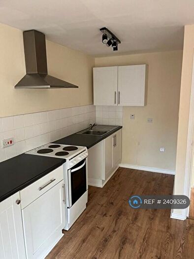 1 Bedroom Flat To Rent In May Court, Nottingham, NG5