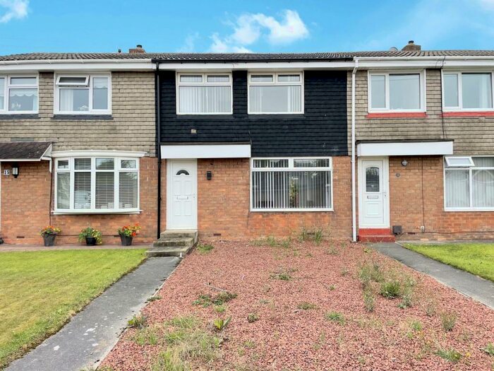 3 Bedroom Terraced House To Rent In Lilac Grove, Chester Le Street, DH2