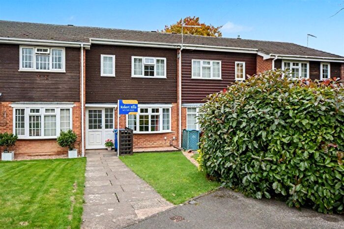 3 Bedroom Terraced House For Sale In Belvoir Close, Ilkeston, DE7