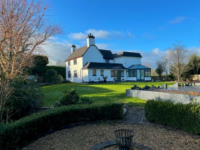 4 Bedroom Detached House To Rent In Tanners Green Lane, B47