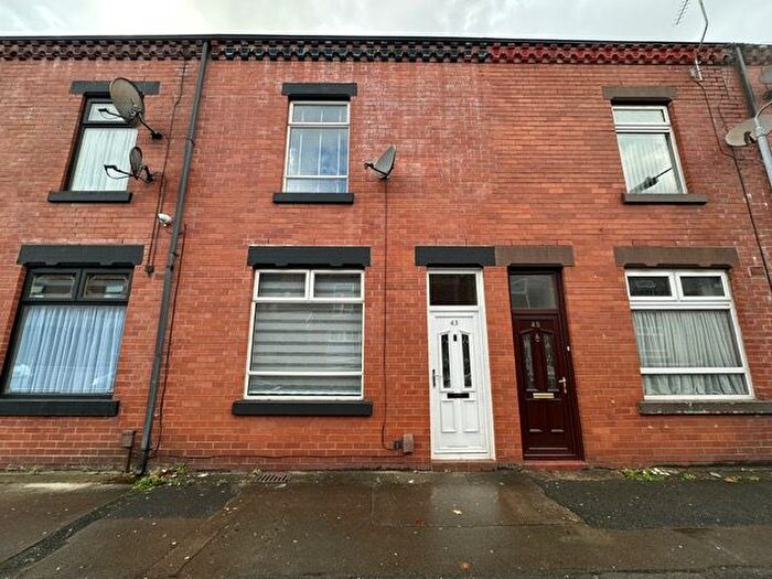 4 Bedroom Terraced House To Rent In Lena Street, Astley Bridge, Bolton, BL1