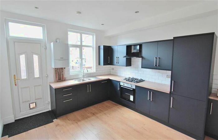 3 Bedroom Terraced House To Rent In Hunter House Road, Sheffield, S11