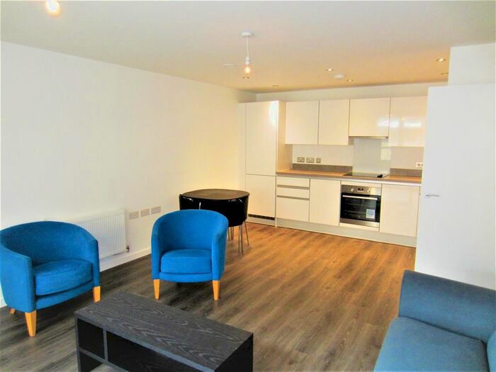 1 Bedroom Flat To Rent In Kidwells Close, Maidenhead SL6