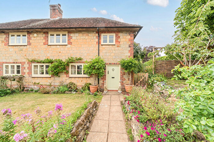 2 Bedroom Cottage For Sale In The Street, Stedham, GU29