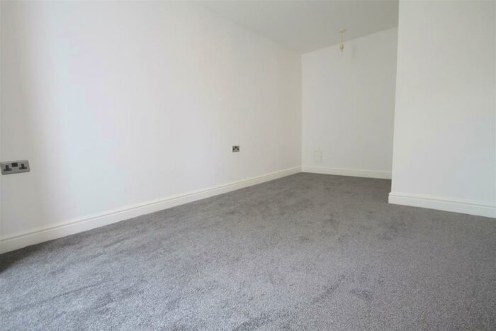 1 Bedroom Flat To Rent In Chiphouse Road Kingswood Bristol, BS15