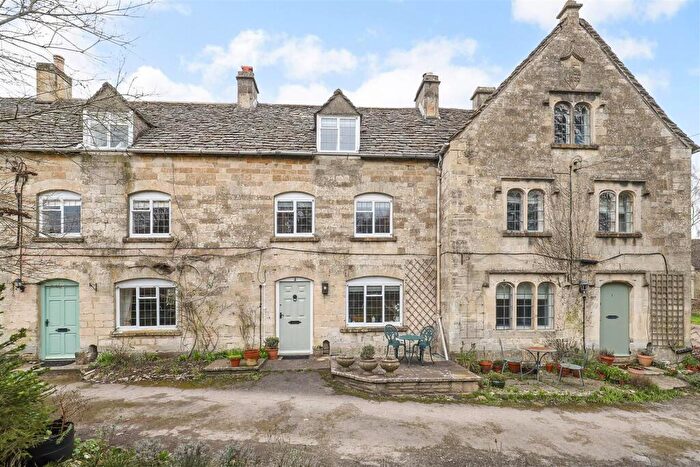 3 Bedroom Cottage For Sale In Windmill Road, Minchinhampton, Stroud, GL6