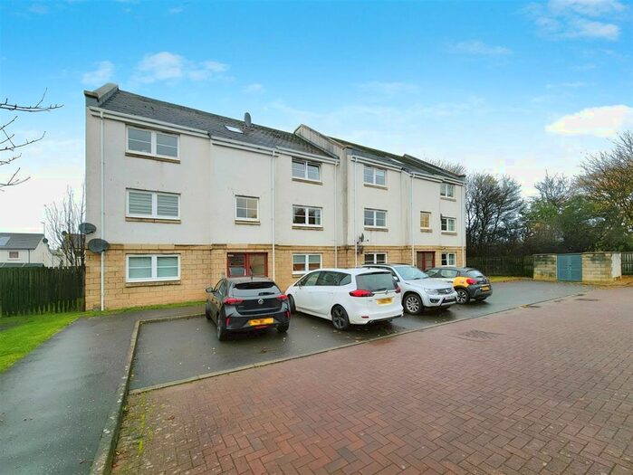2 Bedroom Flat To Rent In Woodlea Grove, Glenrothes, KY7