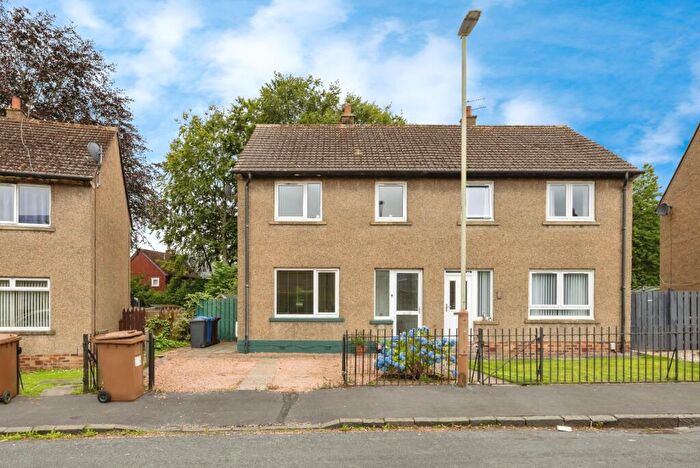 3 Bedroom Semi-Detached House For Sale In Balmuir Road, Dundee, Angus, DD3
