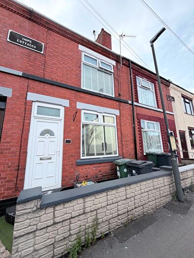 3 Bedroom Semi-Detached House To Rent In Alfred St, Alfreton, DE55