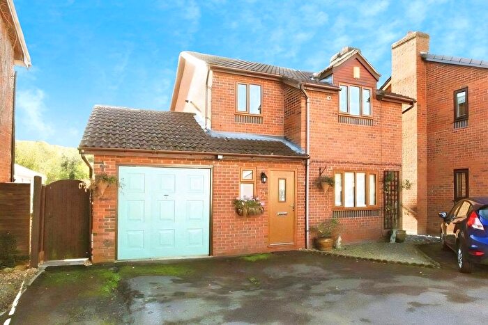 4 Bedroom Detached House For Sale In Gittens Drive, Telford, Shropshire, TF4