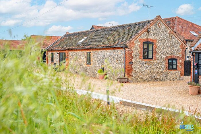 1 Bedroom Barn Conversion For Sale In Cromer Road, Roughton, Norwich, NR11