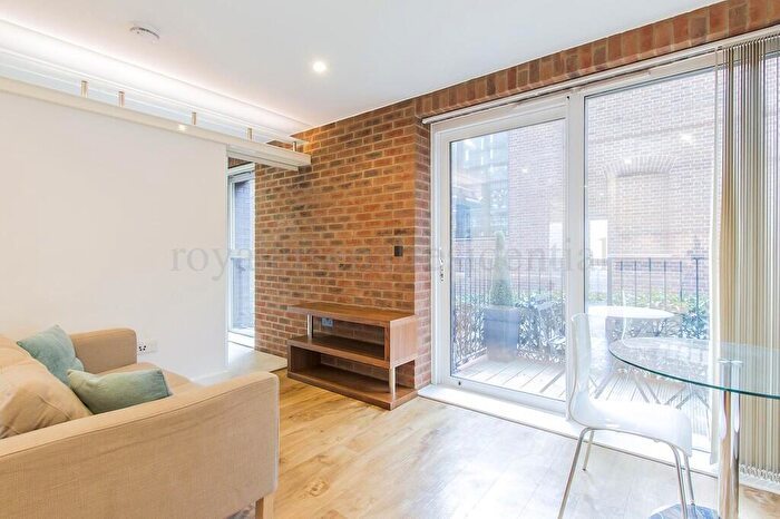 1 Bedroom Apartment To Rent In Warehouse Court, No. Street, Royal Arsenal, SE18