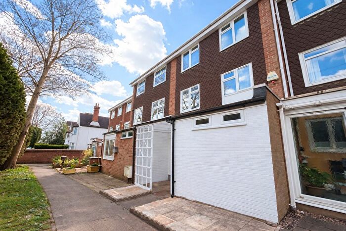 4 Bedroom Property To Rent In Shakespeare Road, Bedford, MK40