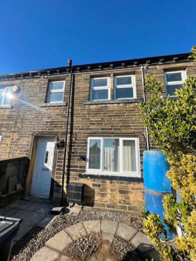 2 Bedroom Cottage To Rent In North Parade, Bradford, BD15