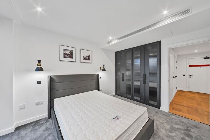 1 Bedroom Flat To Rent In Merino Gardens, London, E1W