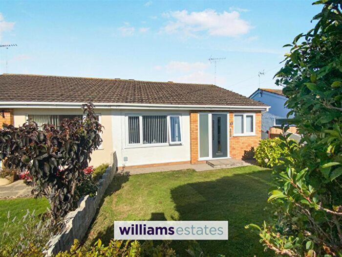 2 Bedroom Semi-Detached Bungalow For Sale In Chichester Drive, Prestatyn, LL19