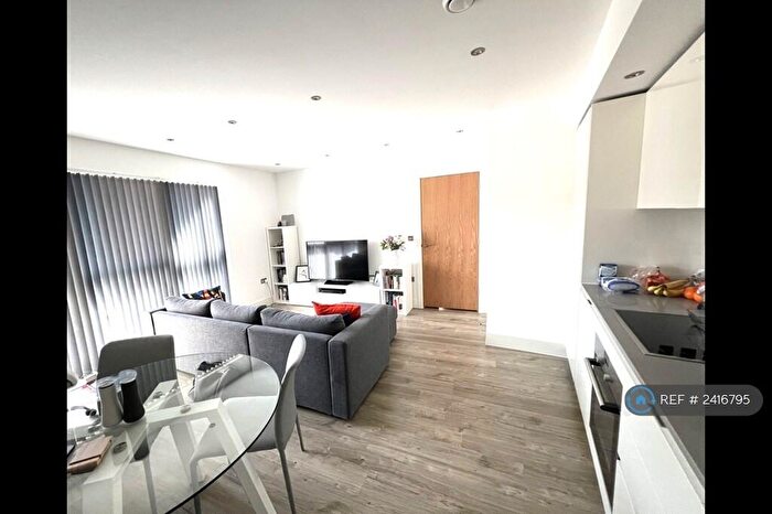 1 Bedroom Flat To Rent In Lyon Road, Harrow, HA1