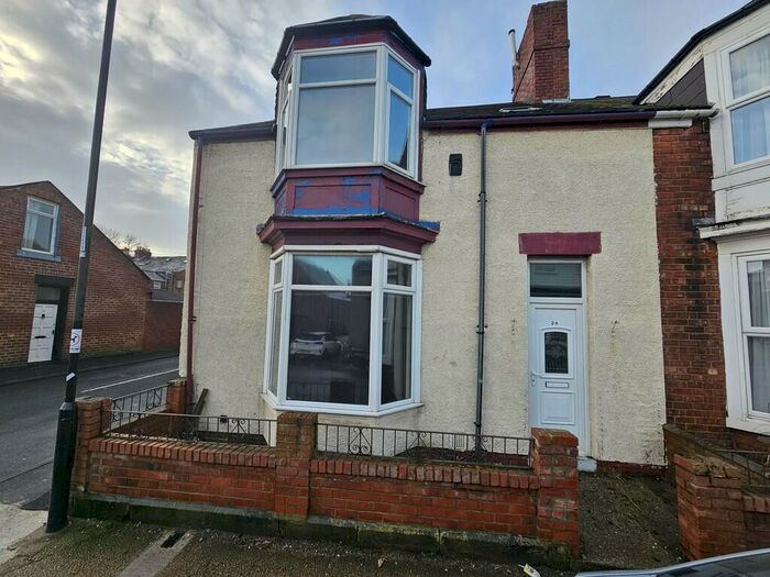 3 Bedroom End Of Terrace House To Rent In The Hastings, Sunderland, SR2