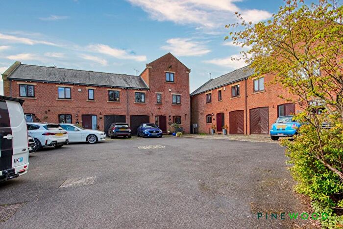 4 Bedroom Semi Detached House For Sale In Keepers Lodge, Handley Court, New Whittington, Chesterfield, Derbyshire, S43