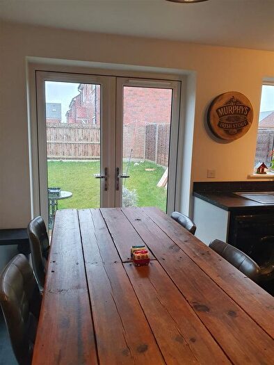 2 Bedroom End Of Terrace House For Sale In Duke Street, Kidderminster, DY10