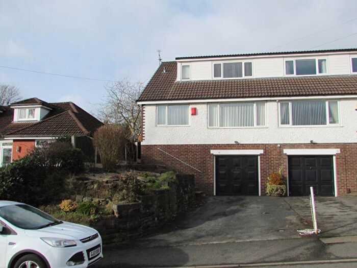 2 Bedroom Semi-Detached House To Rent In Fir Lane, Oldham, OL2