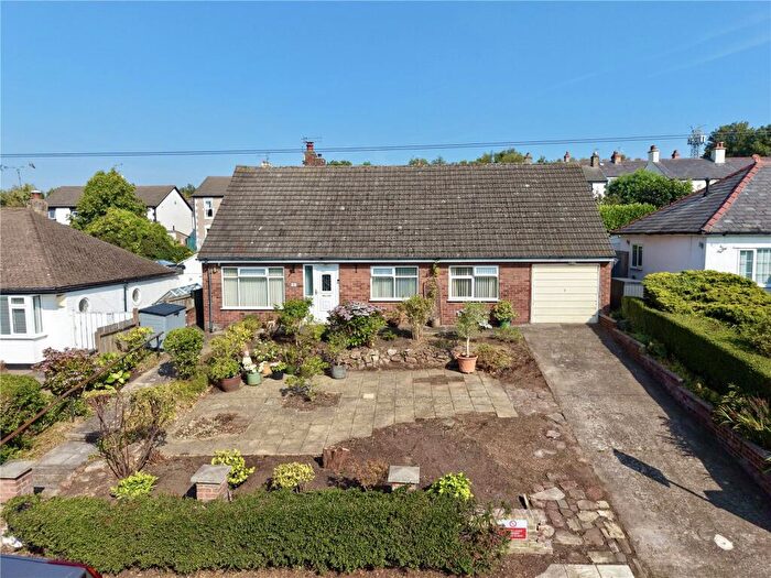 3 Bedroom Bungalow For Sale In Laurel Avenue, Heswall, Wirral, CH60