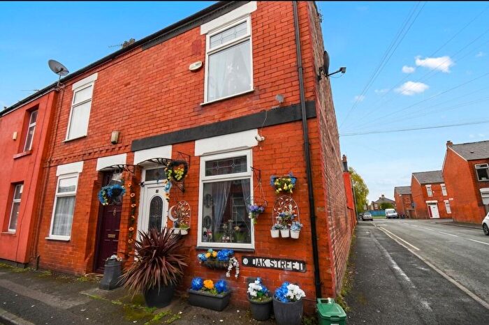 2 Bedroom End Of Terrace House For Sale In Oak Street, Eccles, M30