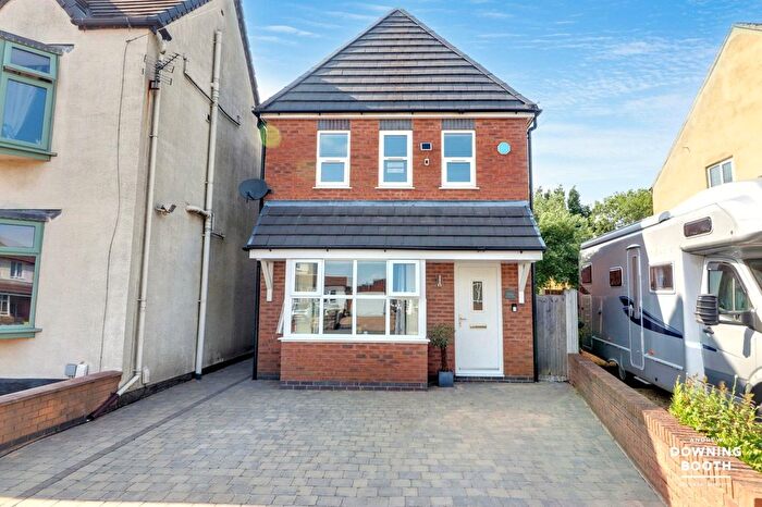 4 Bedroom Detached House For Sale In Castle Road, Walsall Wood, Walsall, WS9