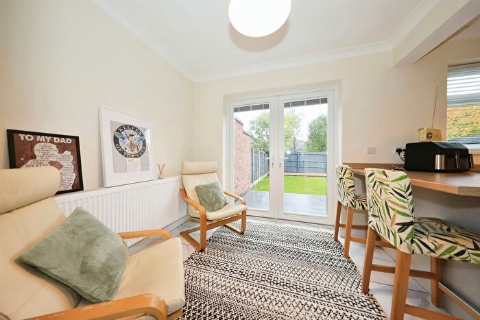 2 Bedroom Semi-Detached House For Sale In Wolmer Road, Ashmore Park, Wolverhampton, WV11