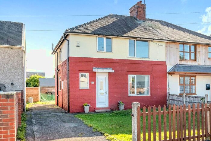 4 Bedroom Semi-Detached House To Rent In Woodlands Road, Woodlands, Doncaster, South Yorkshire, DN6