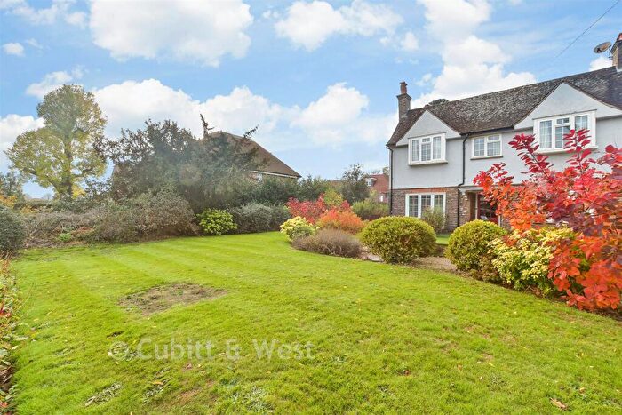 4 Bedroom Detached House For Sale In Dovers Green Road, Reigate, Surrey, RH2