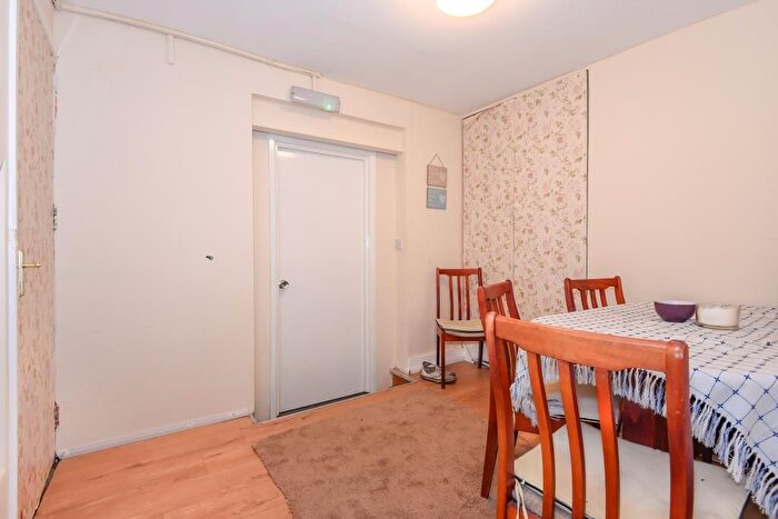 5 Bedroom Terraced House To Rent In Banbury, Oxfordshire, OX16