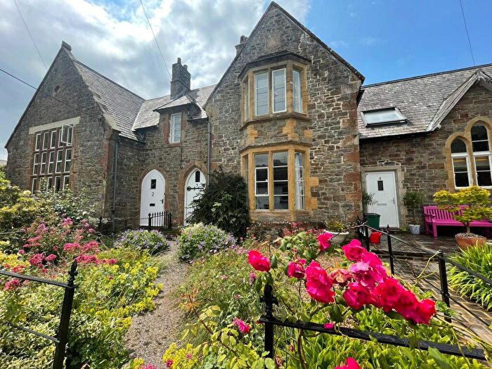 3 Bedroom House To Rent In Old School House, North Tawton, EX20