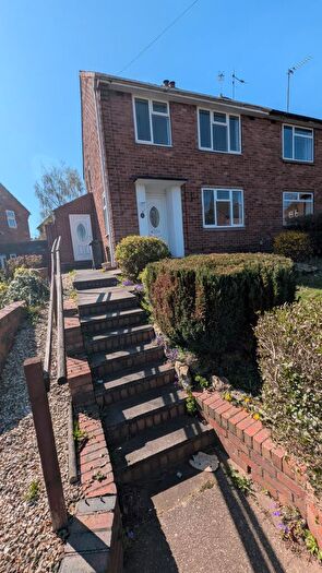 3 Bedroom House To Rent In Woodland Avenue, Brierley Hill, DY5