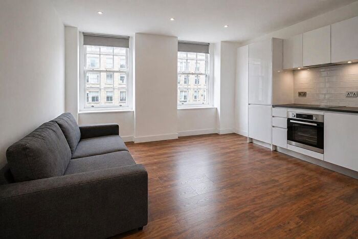 1 Bedroom Flat To Rent In Bedford Row, Bloomsbury, London, WC1R