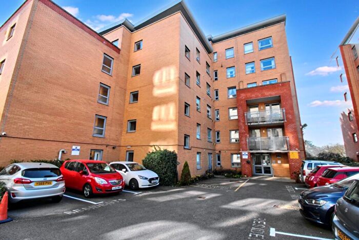 1 Bedroom Flat For Sale In Danestrete, Stevenage, SG1