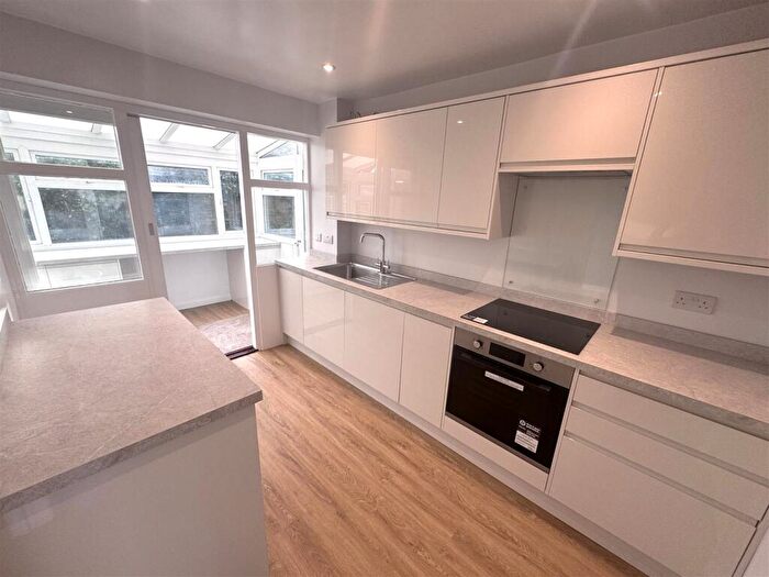 3 Bedroom Semi Detached House To Rent In Ditton Close, Stubbington, PO14