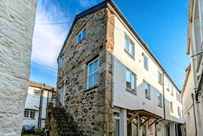 1 Bedroom Flat For Sale In The Net Loft, Abbey Place, Mousehole, TR19